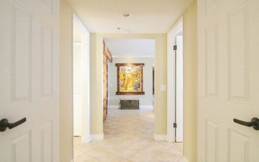 220 Nice Lane 208, Newport Beach, CA 92663